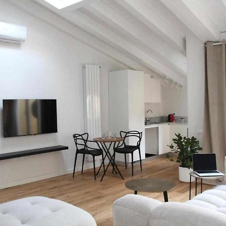 Waterfront Balcony I Grani 4 Resort Style Suite Livorno Exterior foto
